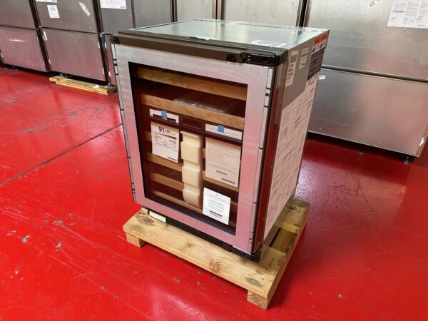 24” Subzero Under Counter Wine Storage Panel Ready DEU2450WR (New Scratch & Dent Model) - Image 4