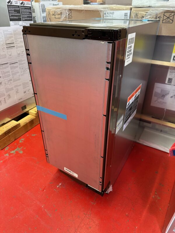 15'' Subzero Panel Ready Under Counter Beverage Center DEU1550BR (New 2024 Model) - Image 3