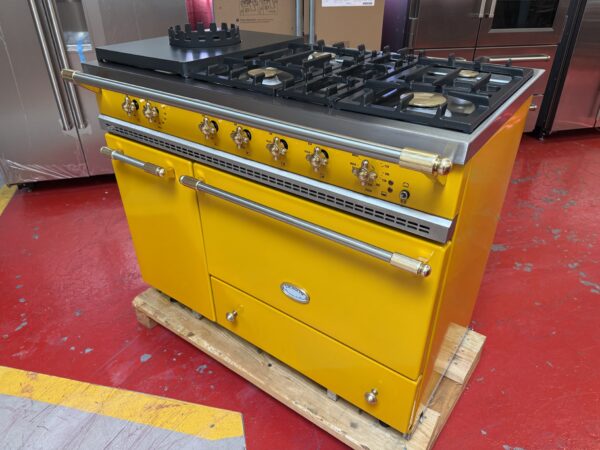 43'' Lacanche Saulieu LP Dual Fuel Range in Provence Yellow DUS1100-ZD-4 (Used) - Image 5