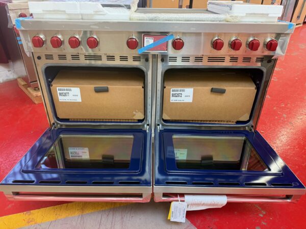 60” Wolf Dual Fuel Natural Gas Range DF60650DGSP (New) - Image 6