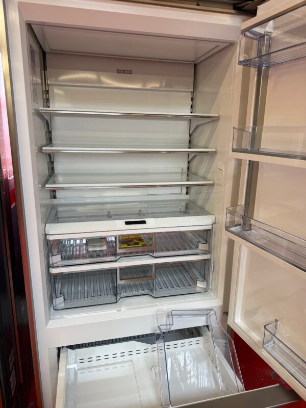 36” Subzero Refrigerator Freezer With Internal Water Dispenser CL3650UIDSTR (New Showroom 12/2023 Model) - Image 5