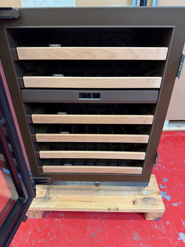 24” Subzero Under Counter Wine Storage With S/S Panel DEU2450WL (New Showroom 2022 model) - Image 6