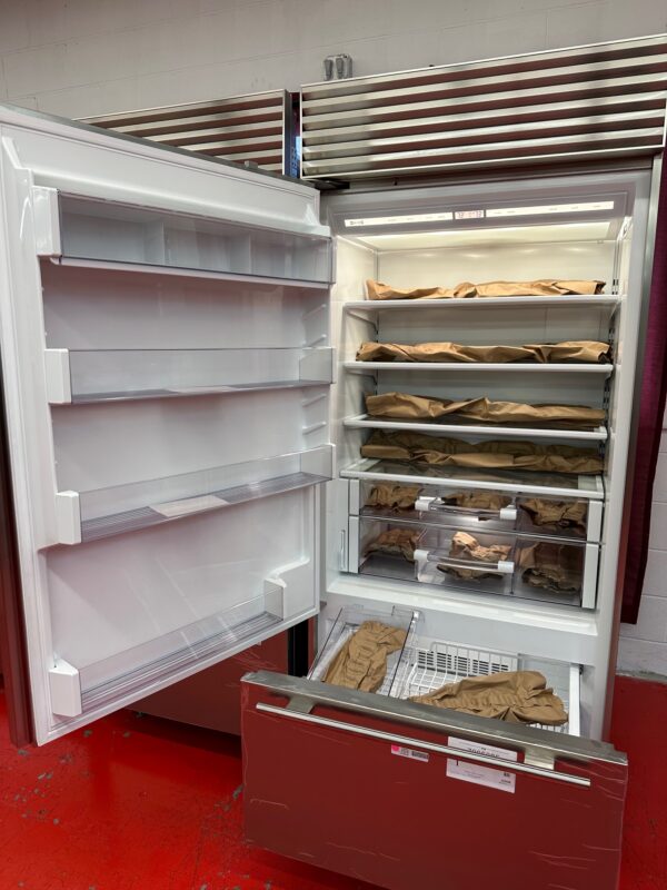 36” Subzero Refrigerator Freezer BI36USTHLH (Used 07/2014) - Image 7