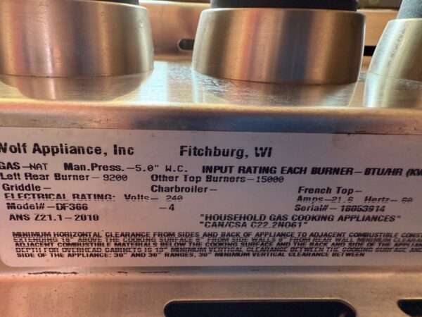 36'' Wolf Dual Fuel LP Range DF366 (Used Liquid Propane) - Image 10