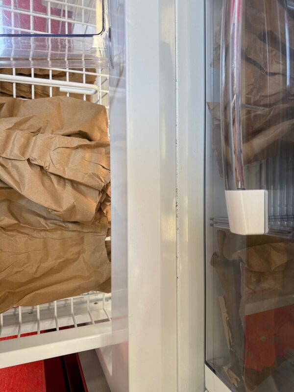 36'' Subzero Refrigerator Freezer BI36USTHRH (Used 2015) - Image 7