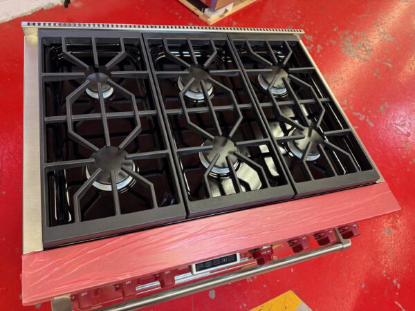 36'' Wolf Dual Fuel LP Range DF366 (Used Liquid Propane) - Image 5