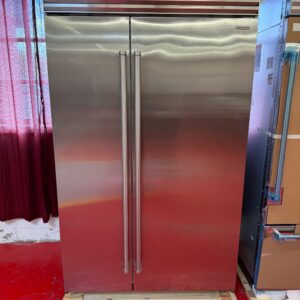 48” Subzero Refrigerator Freezer With Internal Water Dispenser CL4850SIDSP (New 2023)