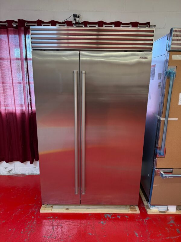 48” Subzero Refrigerator Freezer With Internal Water Dispenser CL4850SIDSP (New 2023) - Image 2