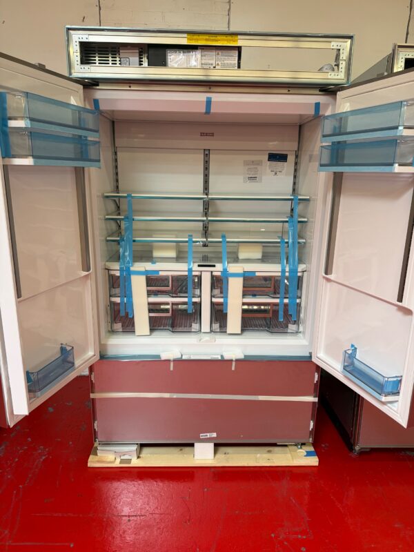 48'' Subzero Refrigerator French Door Panel Ready CL4850UFDO (New 2024) - Image 5