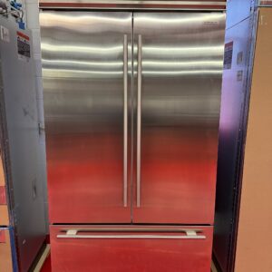 42” Subzero Refrigerator Freezer French Door With Water dispenser CL4250UFDIDST (2023 Model)