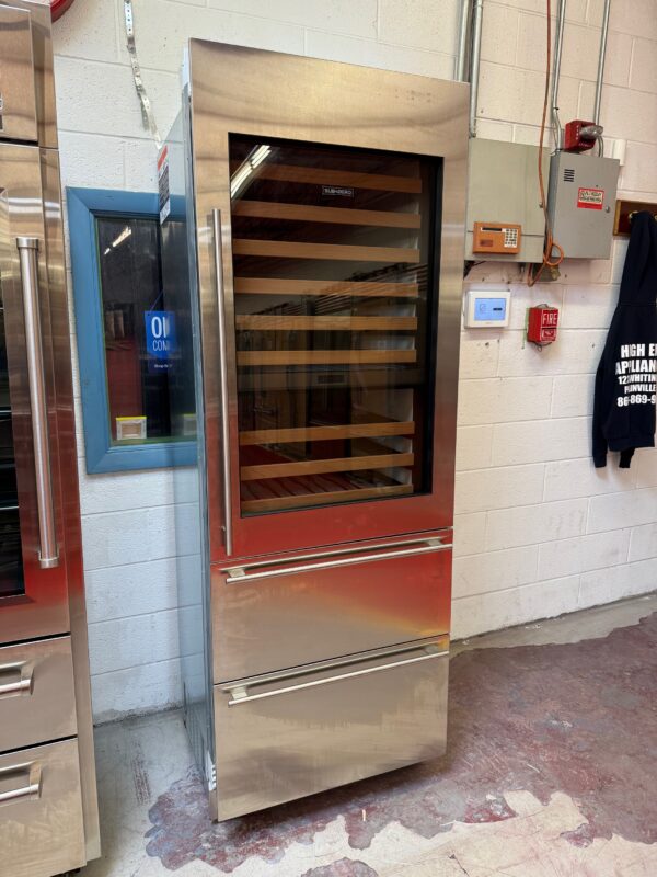 30'' Subzero Wine Cooler With Refrigerator Drawers DET3050WRR (2023 Model) - Image 3