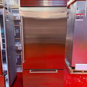 36” Subzero Refrigerator Freezer BI36USPHRH (Used 2020)