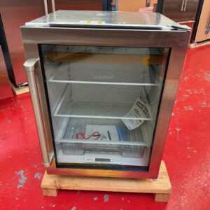 24'' Subzero Undercounter Beverage Refrigerator UC24BGSPHRH (2018 Model)