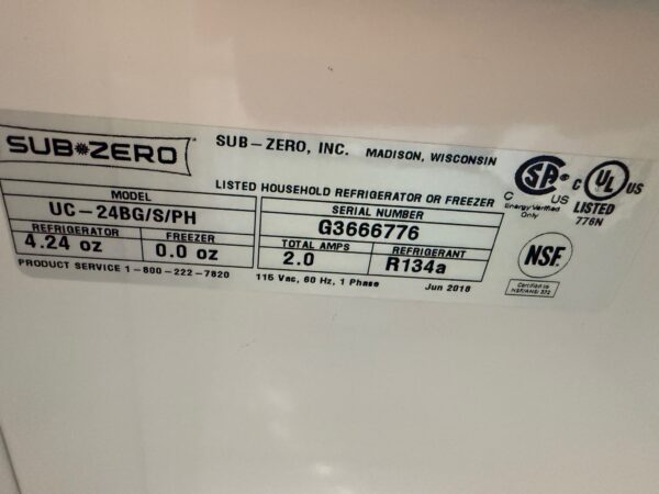 24'' Subzero Undercounter Beverage Refrigerator UC24BGSPHRH (2018 Model) - Image 6