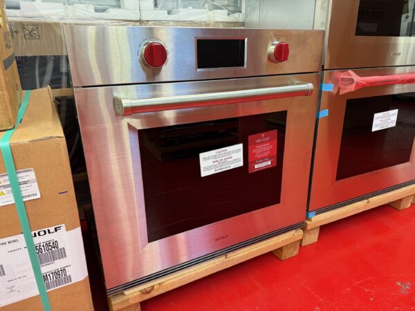 30'' Wolf M Series Single Wall Oven SO3050PMSP (New) - Image 2