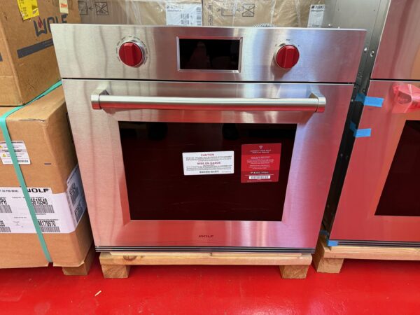 30'' Wolf M Series Single Wall Oven SO3050PMSP (New)