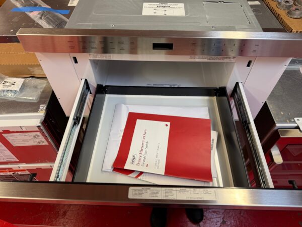 30'' Wolf Microwave Drawer MD30TES (New) - Image 4