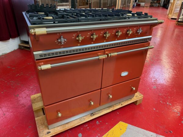 39 3/8'' Lacanche Cluny Dual Fuel Range LG1052GE Terracotta With Brass (Used) - Image 4