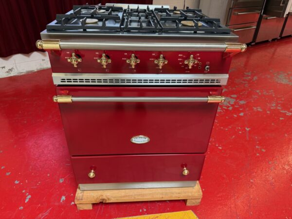 28'' Lacanche Cormatin Classique DUS7EDZ Dual Fuel Range in Griotte Red With Brass (Used) - Image 2