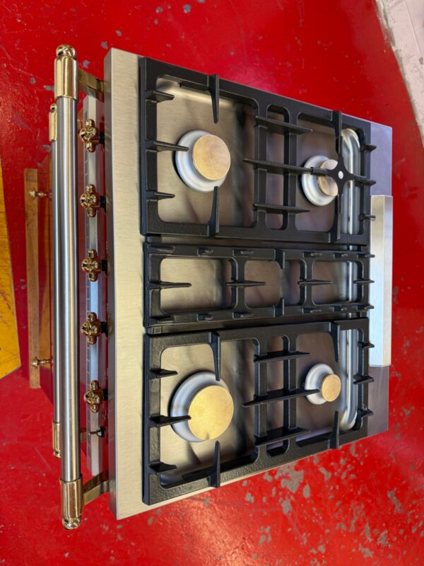 28'' Lacanche Cormatin Classique DUS7EDZ Dual Fuel Range in Griotte Red With Brass (Used) - Image 6