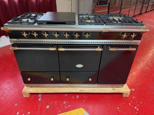 55 5/16'' Lacanche Cluny 1400 Series Dual Fuel Range DUSD401C0TGS Black with Brass (Used 2014 Model)