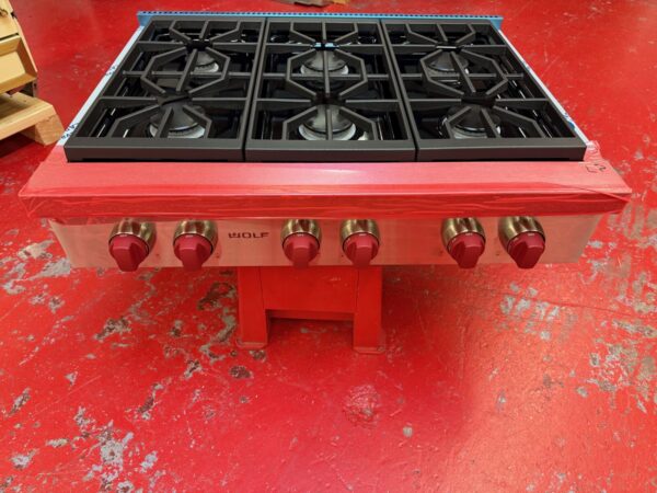36” Wolf LP Range top SRT366LP (Used) – High End Appliances, LLC