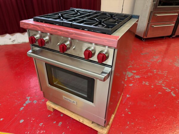 30'' Wolf Gas Range GR304 (Used) - Image 2