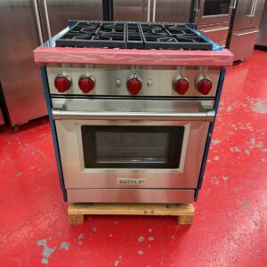 30'' Wolf Gas Range GR304 (Used)