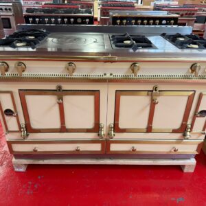 60” La Cornue Chateau 150 Dual Fuel Range CH53IGEUZ2 Milk White (Used Natural Gas)