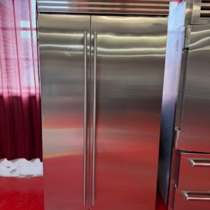 42'' Subzero Refrigerator Freezer With Water Dispenser CL4250SIDST (2024 Model)