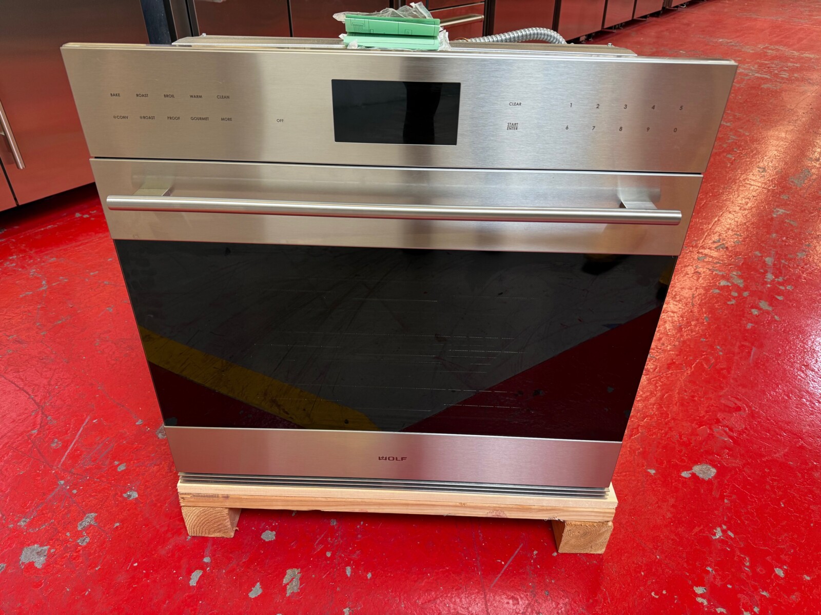 30'' Wolf E Series Wall Oven Transitional SO3050TEST (Never used)