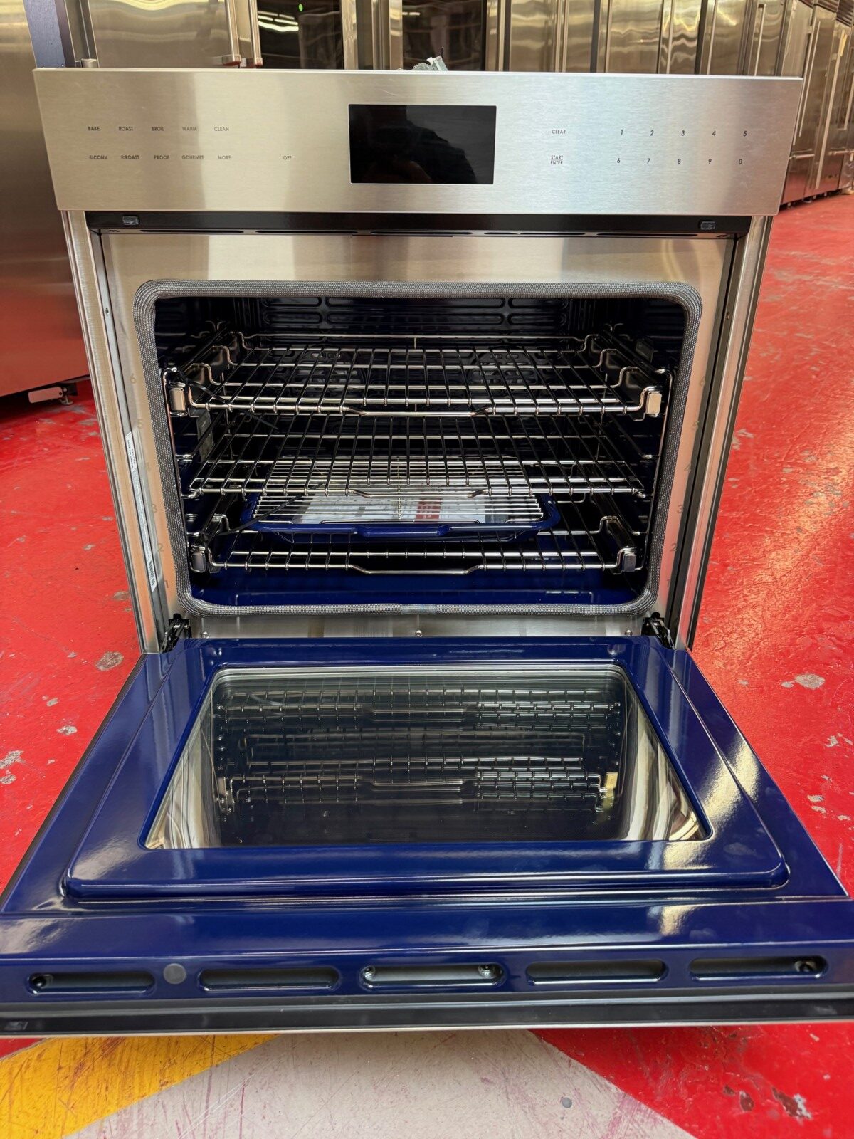 30'' Wolf E Series Wall Oven Transitional SO3050TEST (Never used) - Image 5