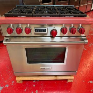 36” Wolf Dual Fuel Propane Range DF366LP (Used Liquid Propane)