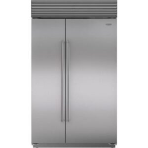48'' Subzero Refrigerator Freezer With water Dispenser BI48SIDSPH (Used 10/2018)