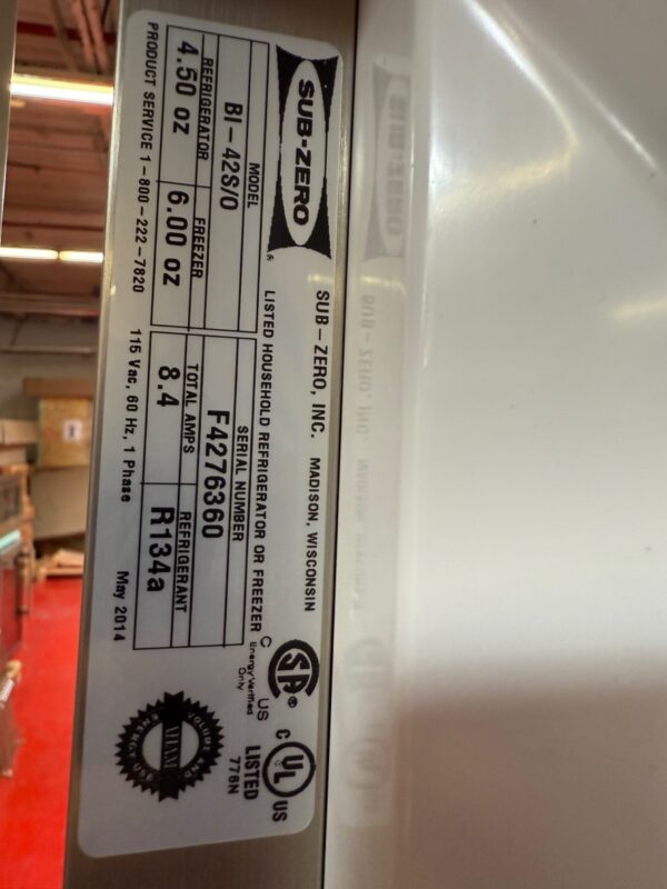 42'' Subzero Refrigerator Freezer Panel Ready BI42SO (Used 2014) - Image 7