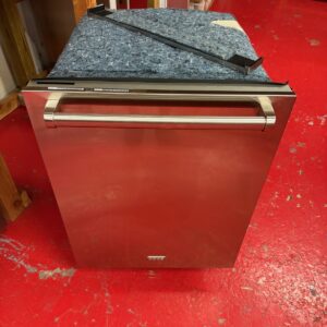 24'' Cove Dishwasher With S/S Panel & Pro Handle (2020 Model)