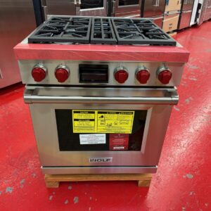 30” Wolf Dual Fuel Range DF30450SP (Never Used)