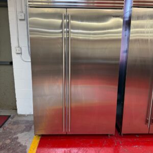 48” Subzero Refrigerator Freezer Side By Side BI48SSTH (Used 2016)