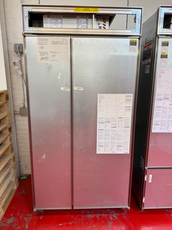 42'' Subzero Refrigerator Freezer Panel Ready BI42SO (Used 2014) - Image 2