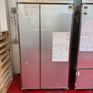 42'' Subzero Refrigerator Freezer Panel Ready BI42SO (Used 2014)