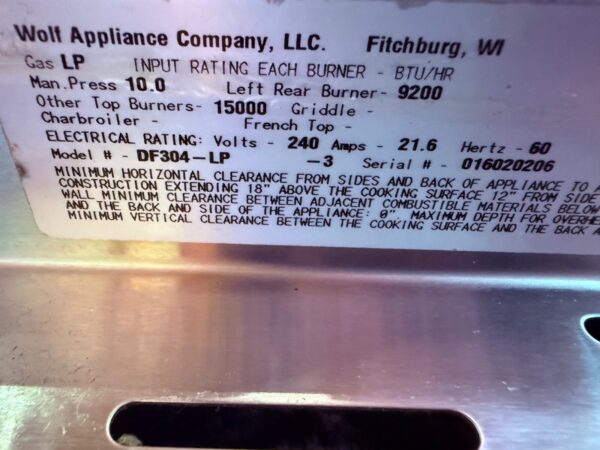 30” Wolf Dual Fuel LP Range DF304LP (Used, Propane Only) - Image 2