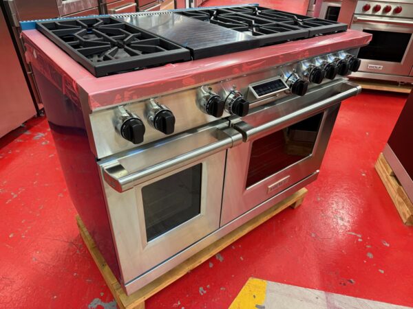 48'' Wolf Dual Fuel Range DF486G (Used Natural Gas Only) - Image 3