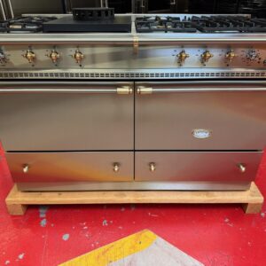 55 5/16” Lacanche Sully Dual Fuel Range DUS1402D00GD Stainless Steel with Brass (Used 2012 Model)