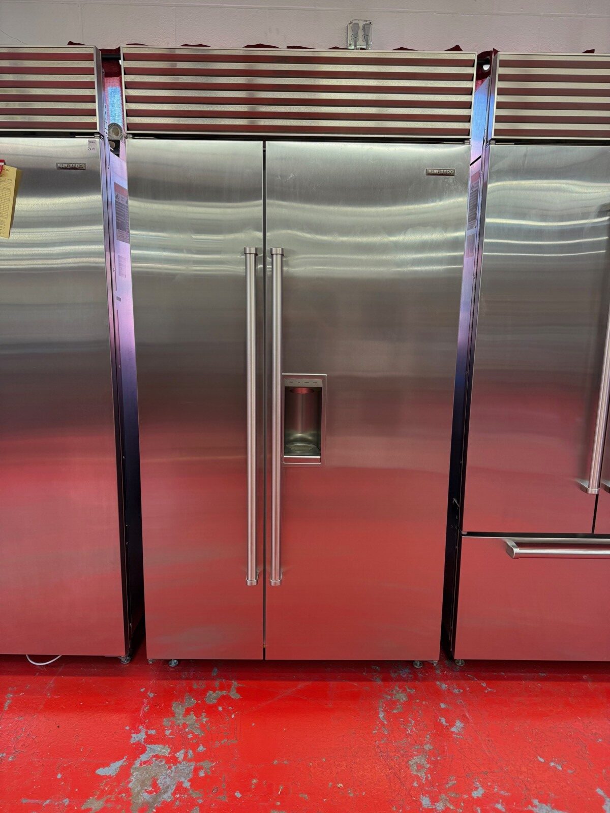 42'' Subzero Refrigerator Freezer Side by Side BI42SDSPH (Used 2019) - Image 2