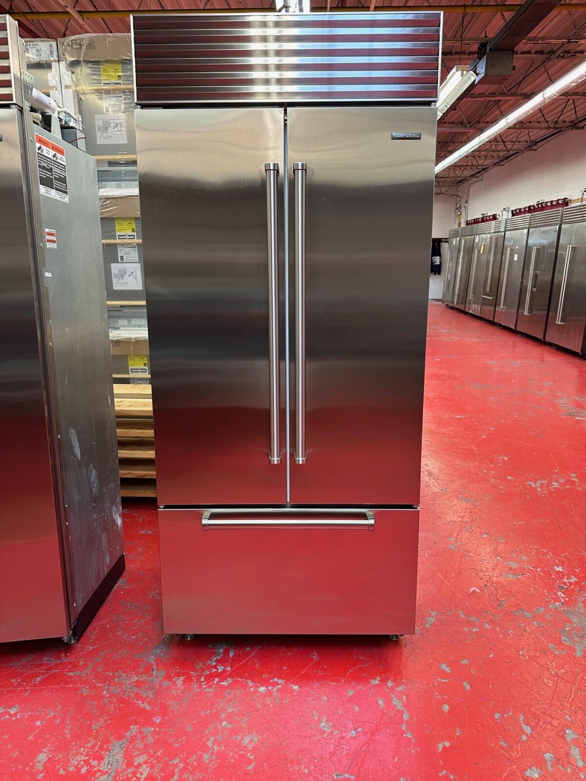 36'' Subzero Refrigerator Freezer French Door BI36UFDSPH (Used 2012) - Image 2