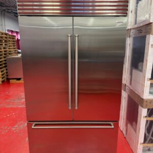 48'' Subzero Refrigerator French Door With Water Dispenser CL4850UFDIDSP (New 12/2023)