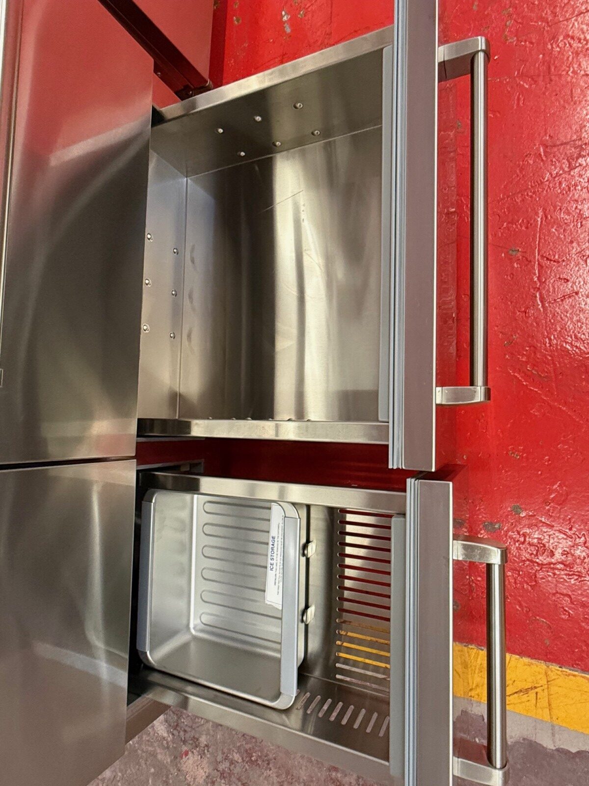 48” Subzero Pro Refrigerator Freezer PRO4850G (New Showroom 2019 Model) - Image 8