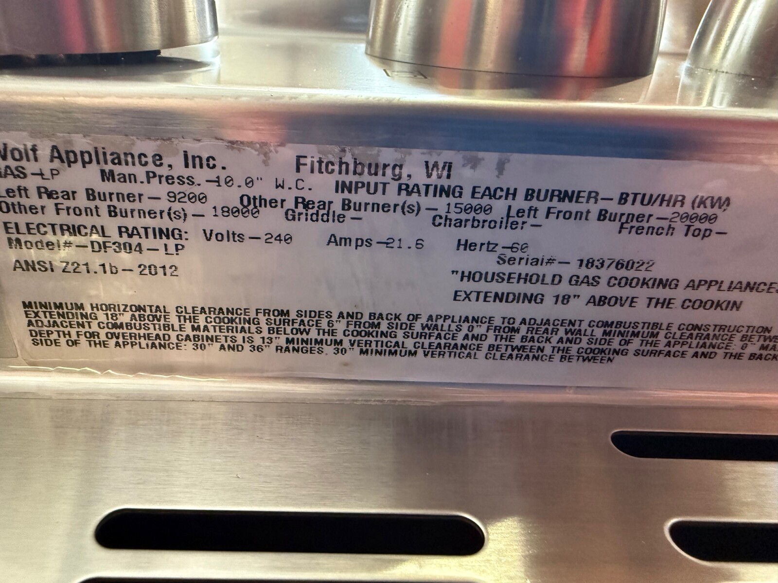 30” Wolf Dual Fuel LP Range DF304LP (Used & Propane) - Image 10