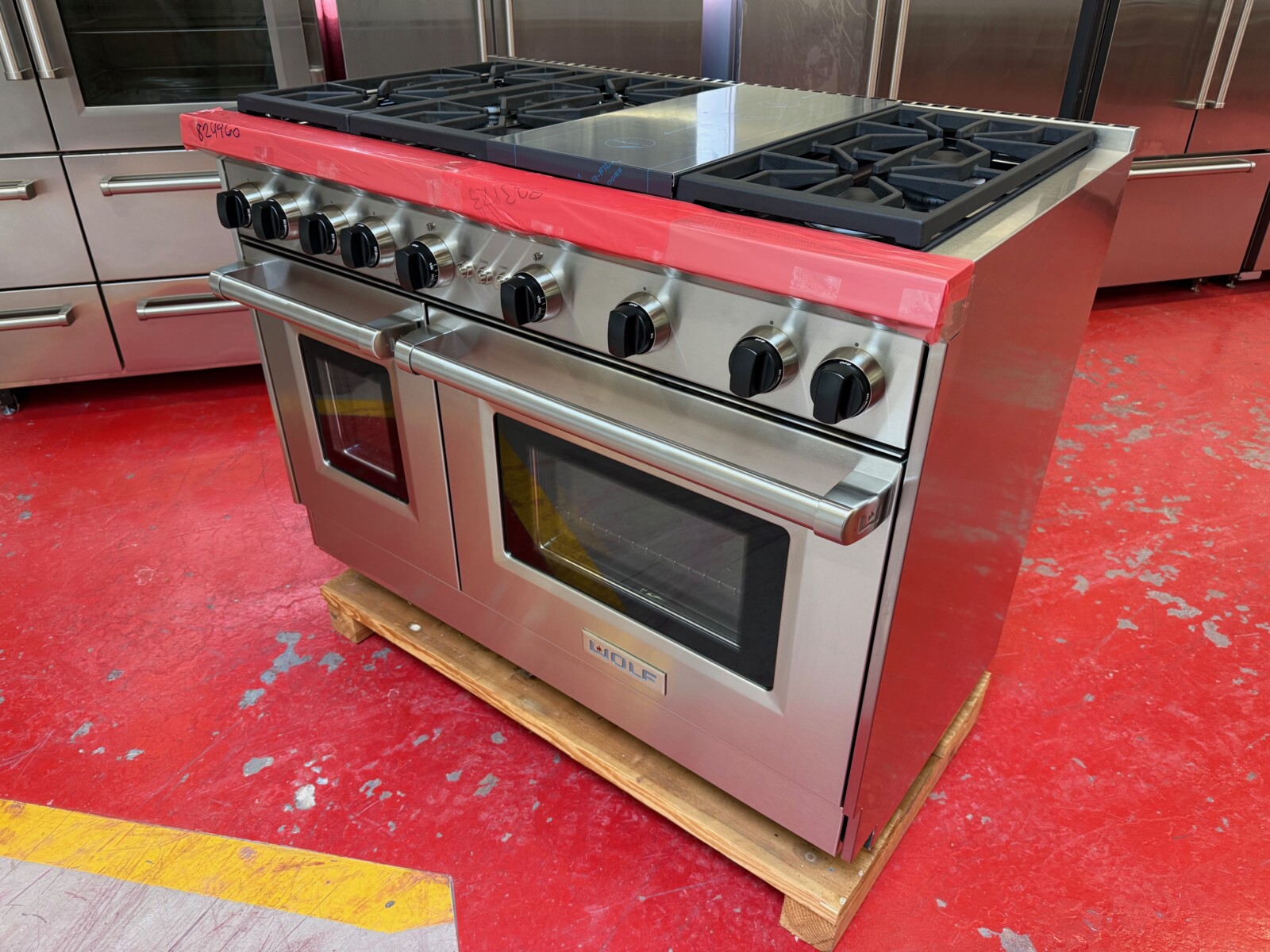 48'' Wolf Propane Range GR486CLP (Used, Propane) - Image 3