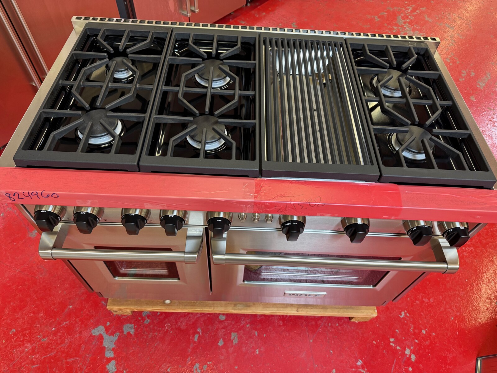 48'' Wolf Propane Range GR486CLP (Used, Propane) - Image 5